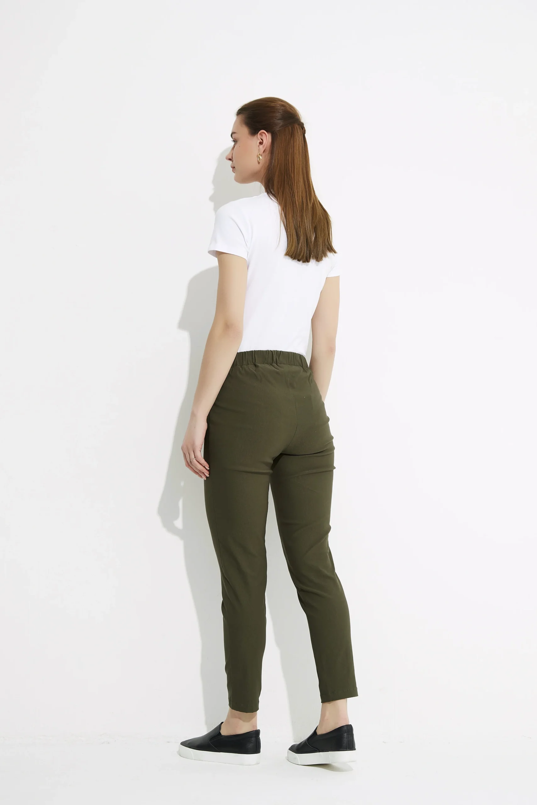Tirelli Crop Straight Pant in Khaki - Image 2