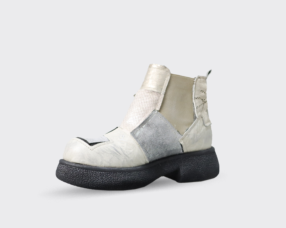 Papucei Cajae Boots White Pattern - Image 2