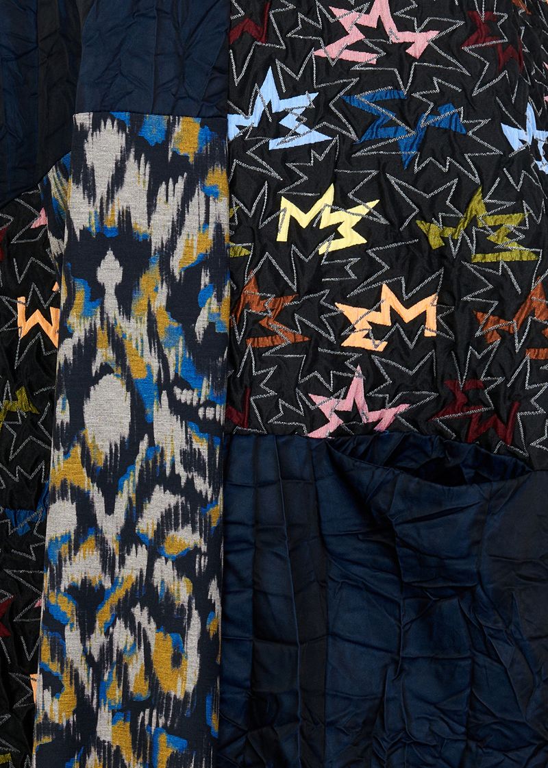 Kozan Sleeveless Dress in Star Pattern - Image 4