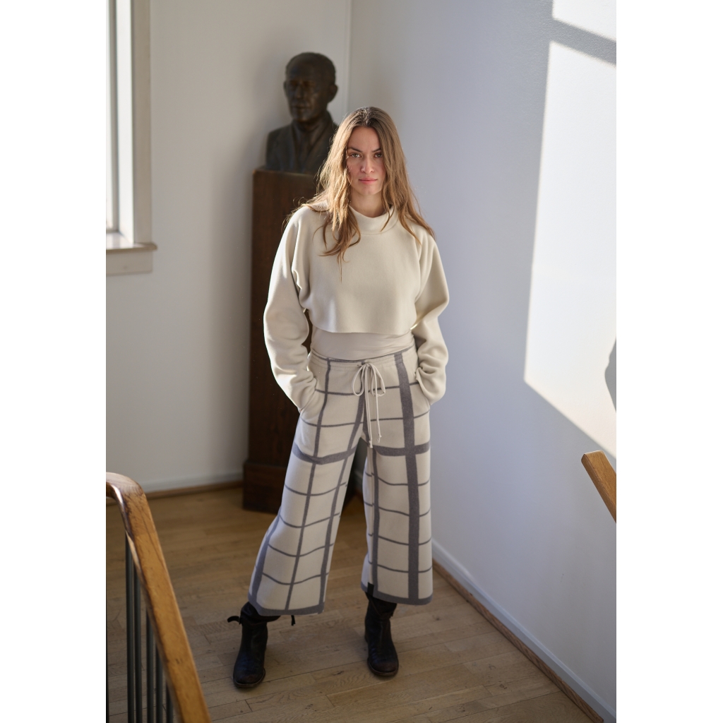 Henriette Steffensen 3/4 Length Trousers In Clan Print Kit - Image 2