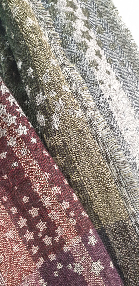 Salisa Falling Stars In Grey - Image 3