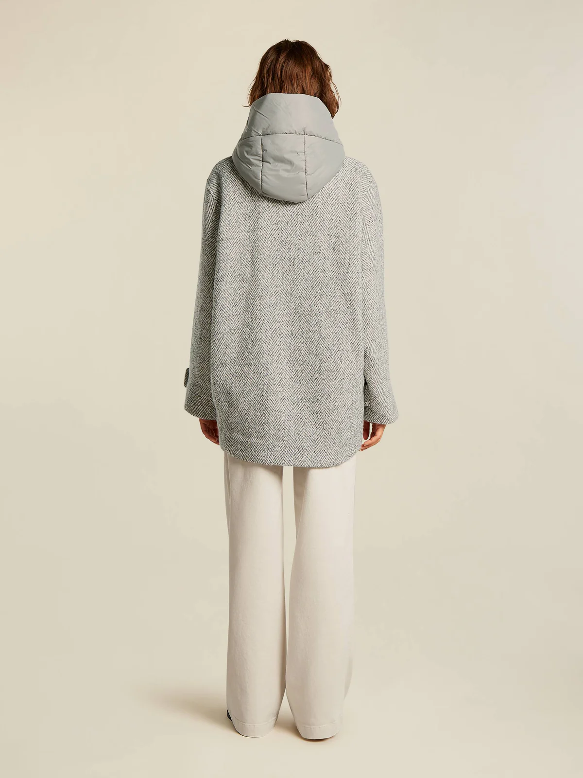 Beaumont Avril Short Coat In Soft Grey - Image 4