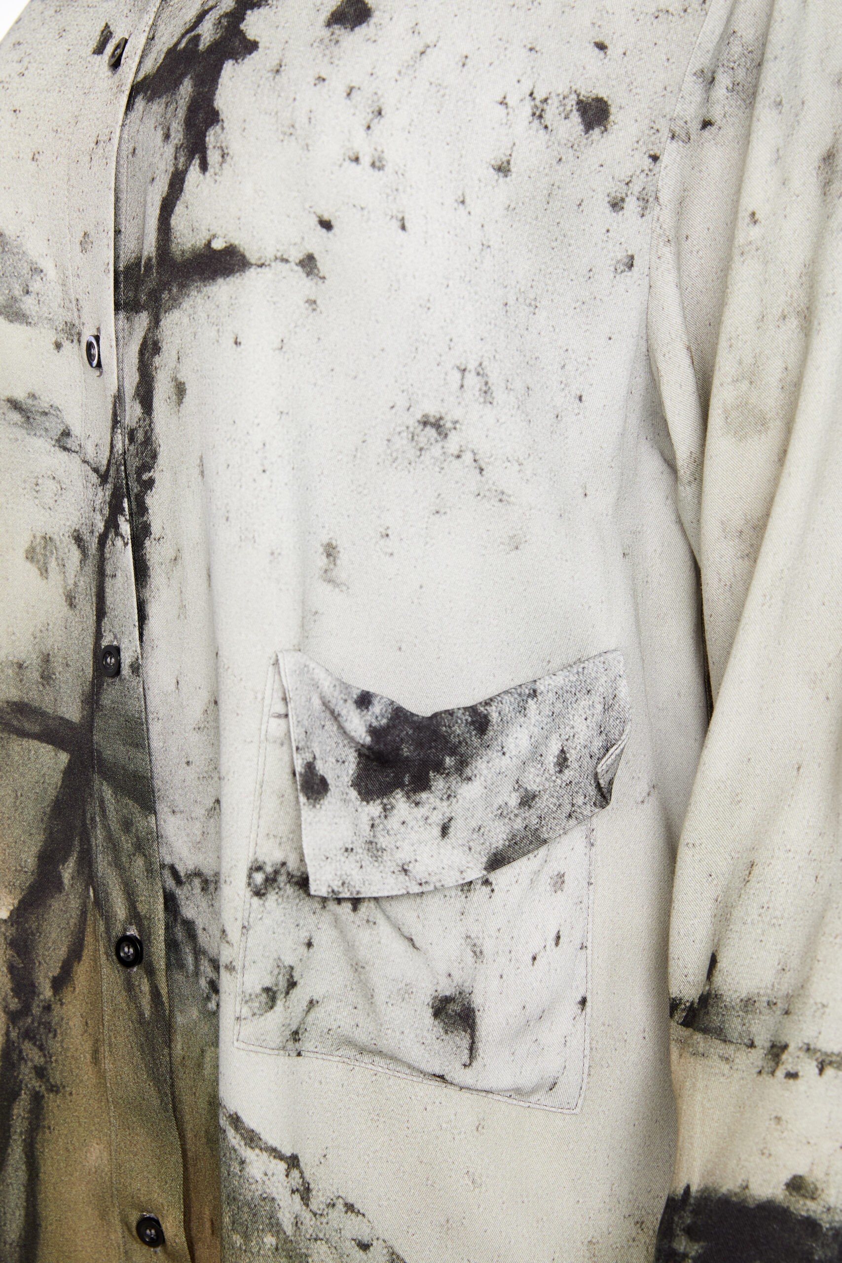 Naya Abstract Two Tone Print Shirt With Pocket Detail In Moss - Image 7