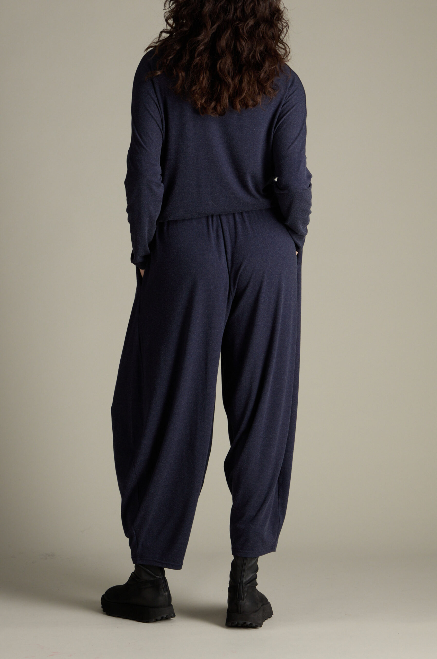 Sahara Soft Viscose Jersey Bubble Trouser In Night - Image 3