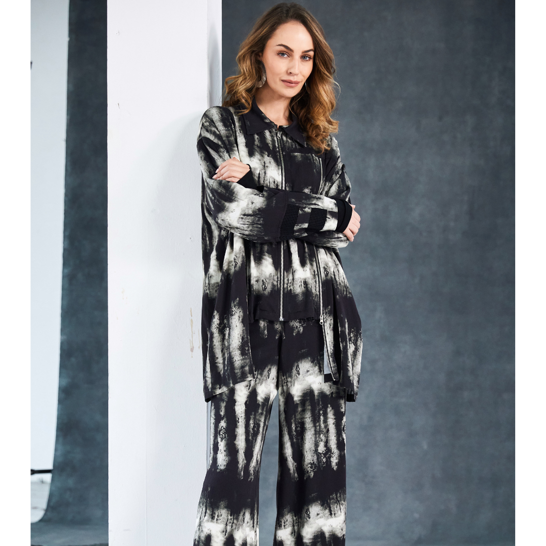 Naya Print Shirt/Jacket With Uneven Hem And Zip Trims In Black/Butter