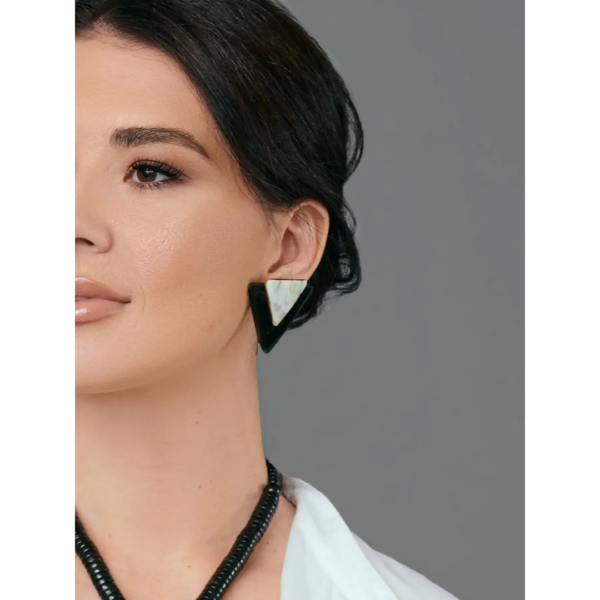 Indira Buffalo Horn Earring Grey/Yellow