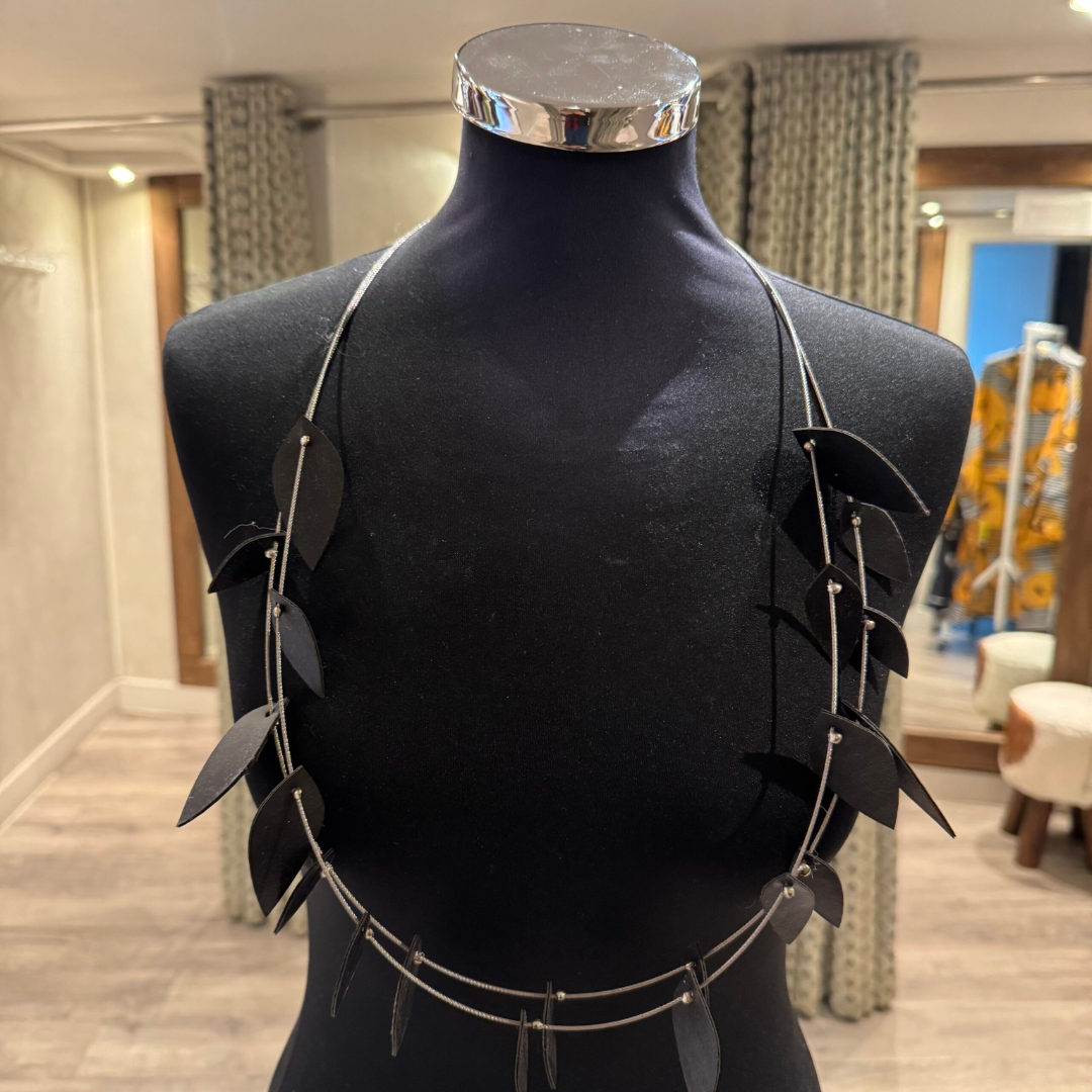 Naya Leather Leaf Necklace In Black/Silver