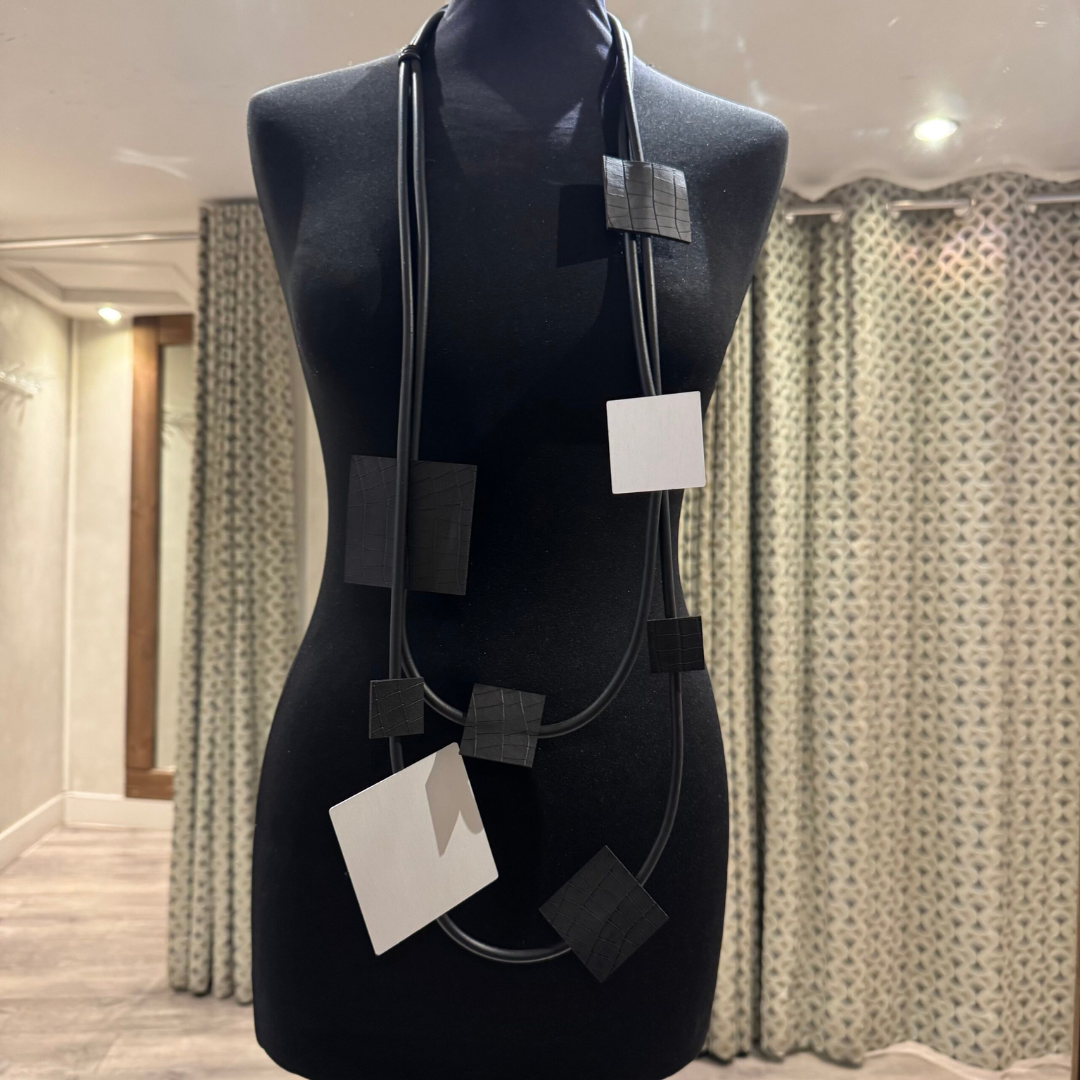 Naya Square Shape 2 Tone Rubberised Necklace In Black/Silver