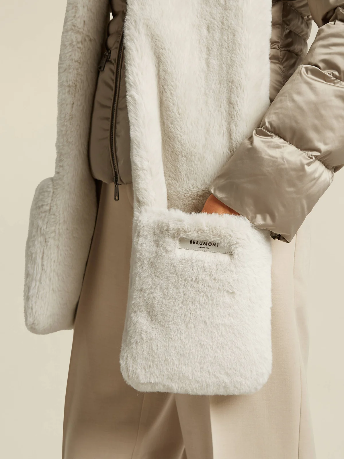 Beaumont Hanny Scarf in Moonstone - Image 2