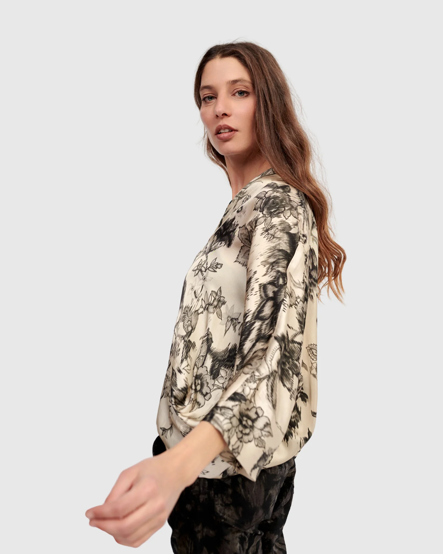 Alembika Black and Ivory Multi Print Top - Image 5