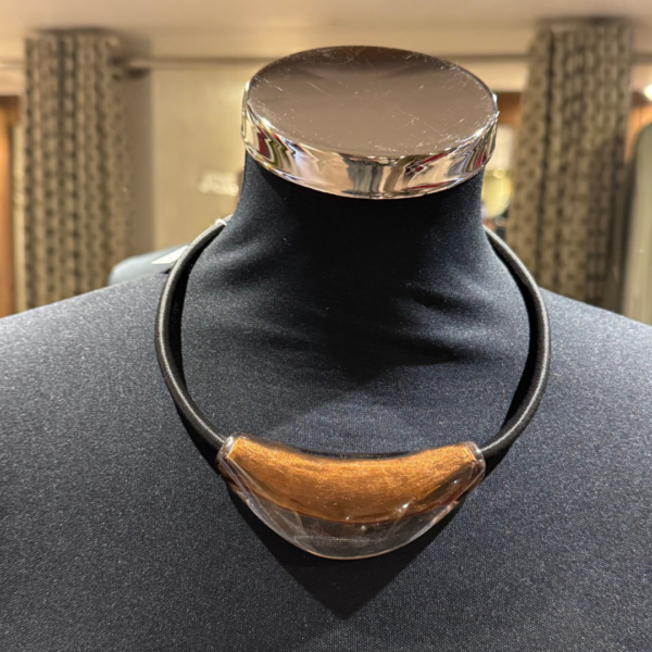 Zsiska Short Necklace In Cognac