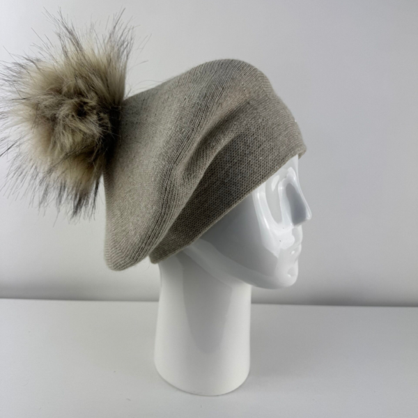 Rabionek Wool Beret With Pom Pom In Taupe