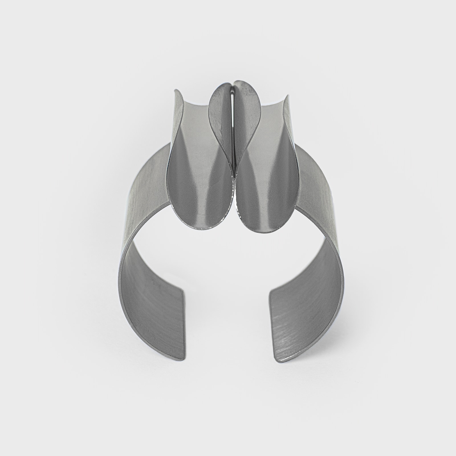 Katerina Vassou Turret Silver Bracelet - Image 4