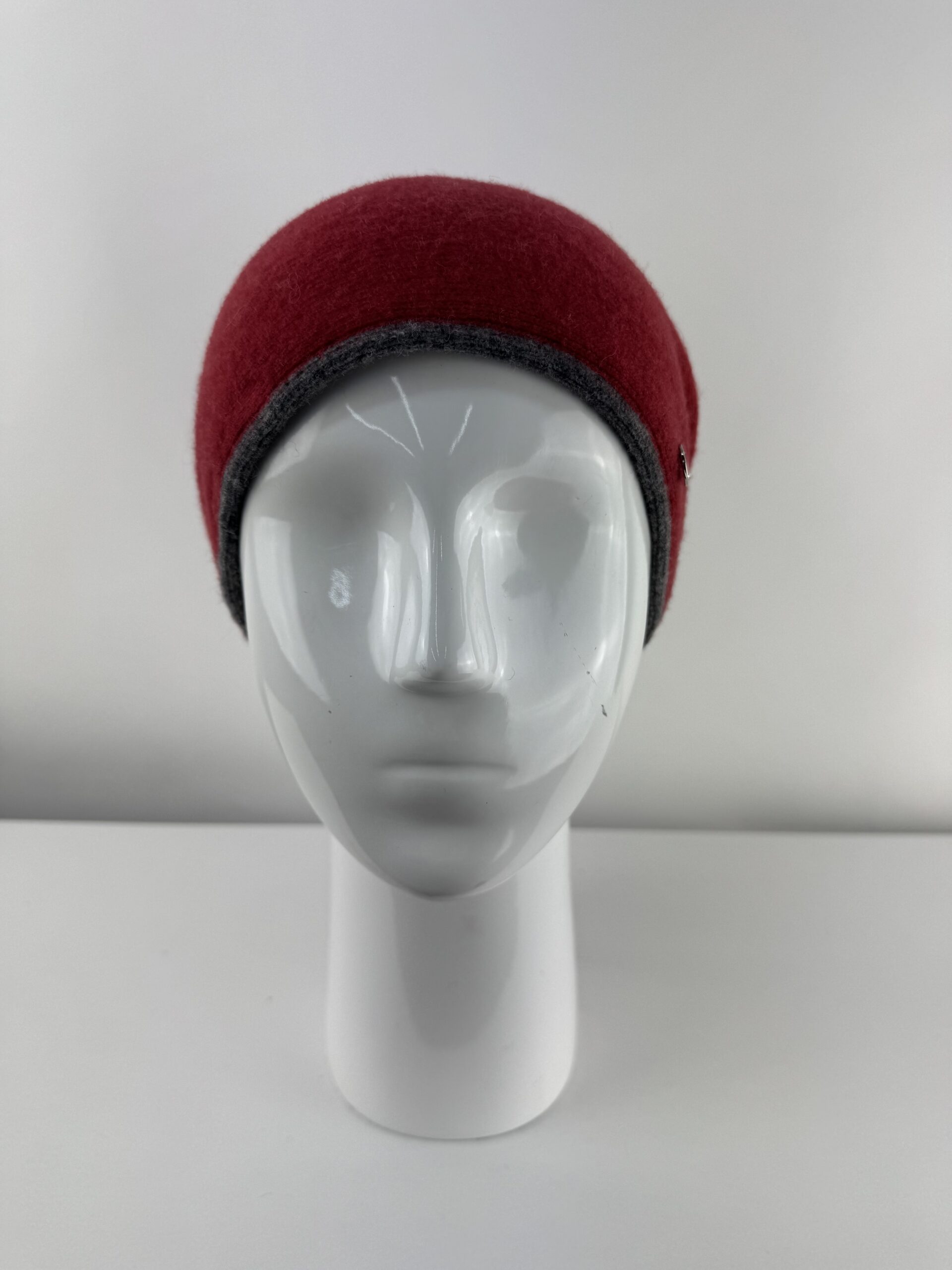 Rabionek Wool Hat In Red - Image 2