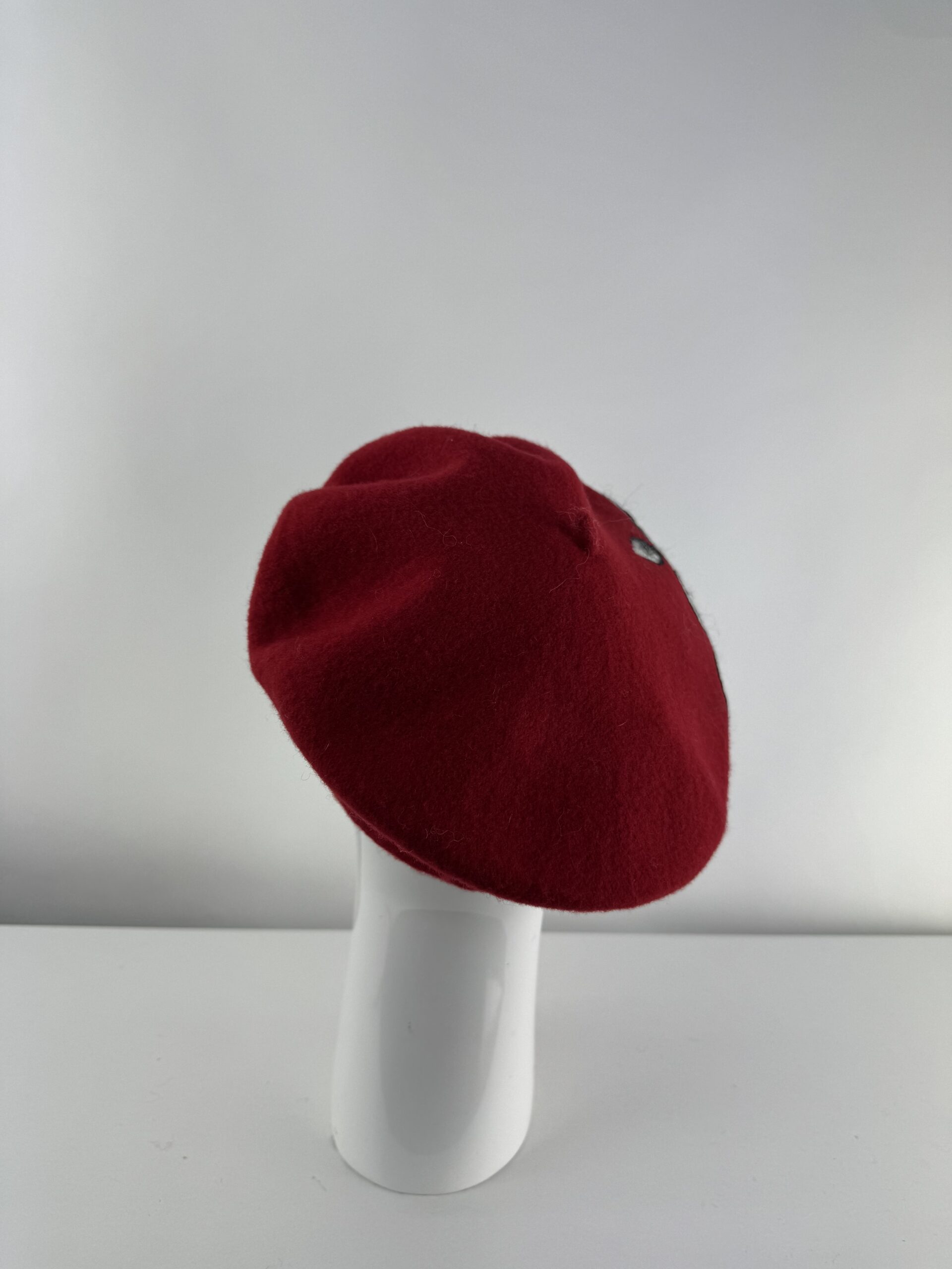 Rabionek Beret With Flower In Red - Image 3