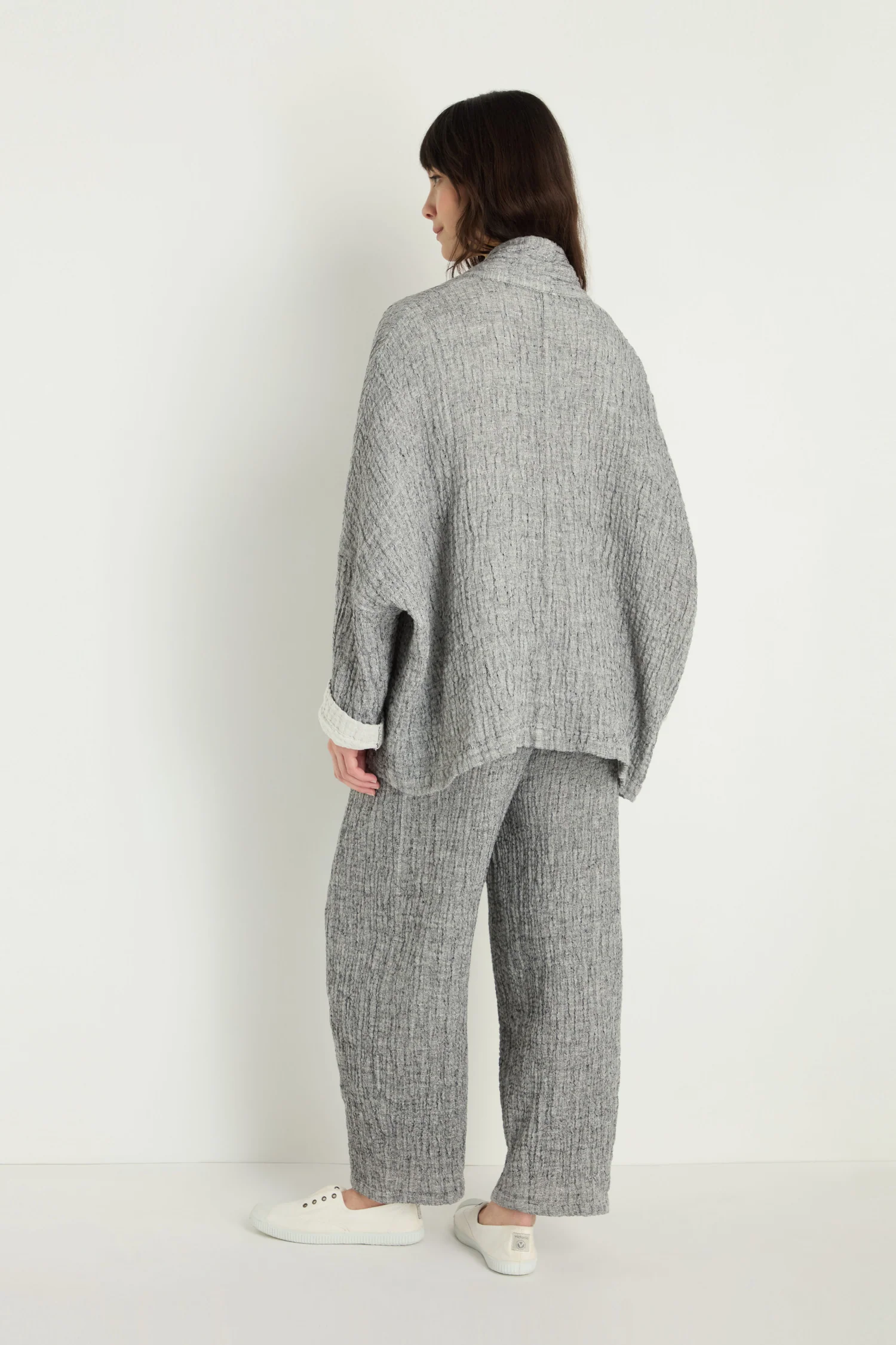 Sahara Crinkle Linen Jacket In Grey - Image 4
