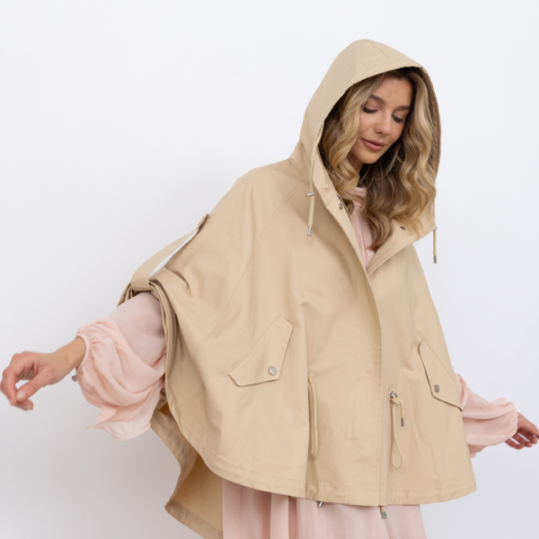 Urbancode Cape in Vanilla