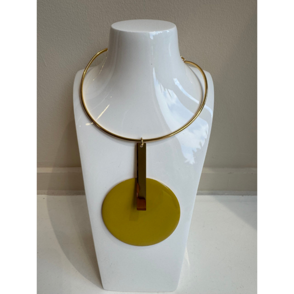 Sonata Short Necklace With Disc In Mustard