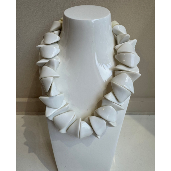 Sonata Short Chunky Necklace In Cream