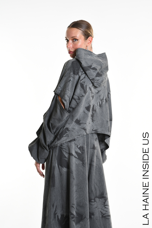 La Haine Hooded Sweat Shirt in Grey - Image 9