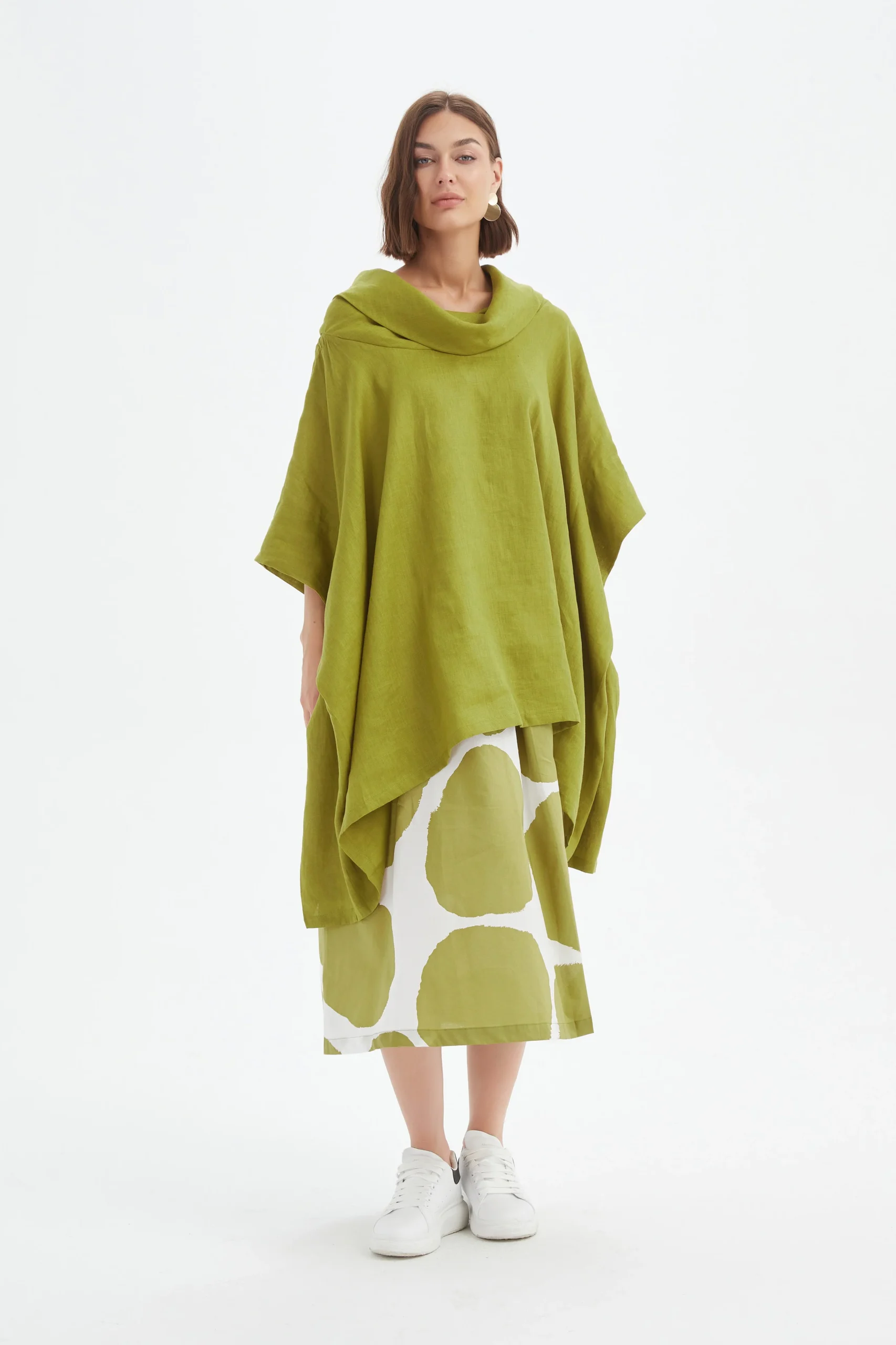 Tirelli Oversized Linen Poncho In Chartreuse Green - Image 3