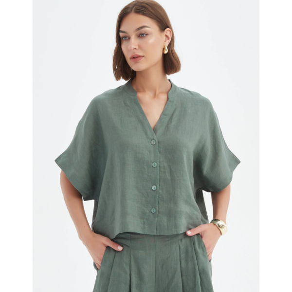 Tirelli Boxy Button Linen Shirt In Petrol