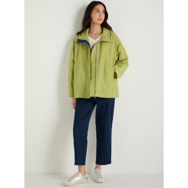 Sahara Showerproof Boxy Rain Jacket In Lime