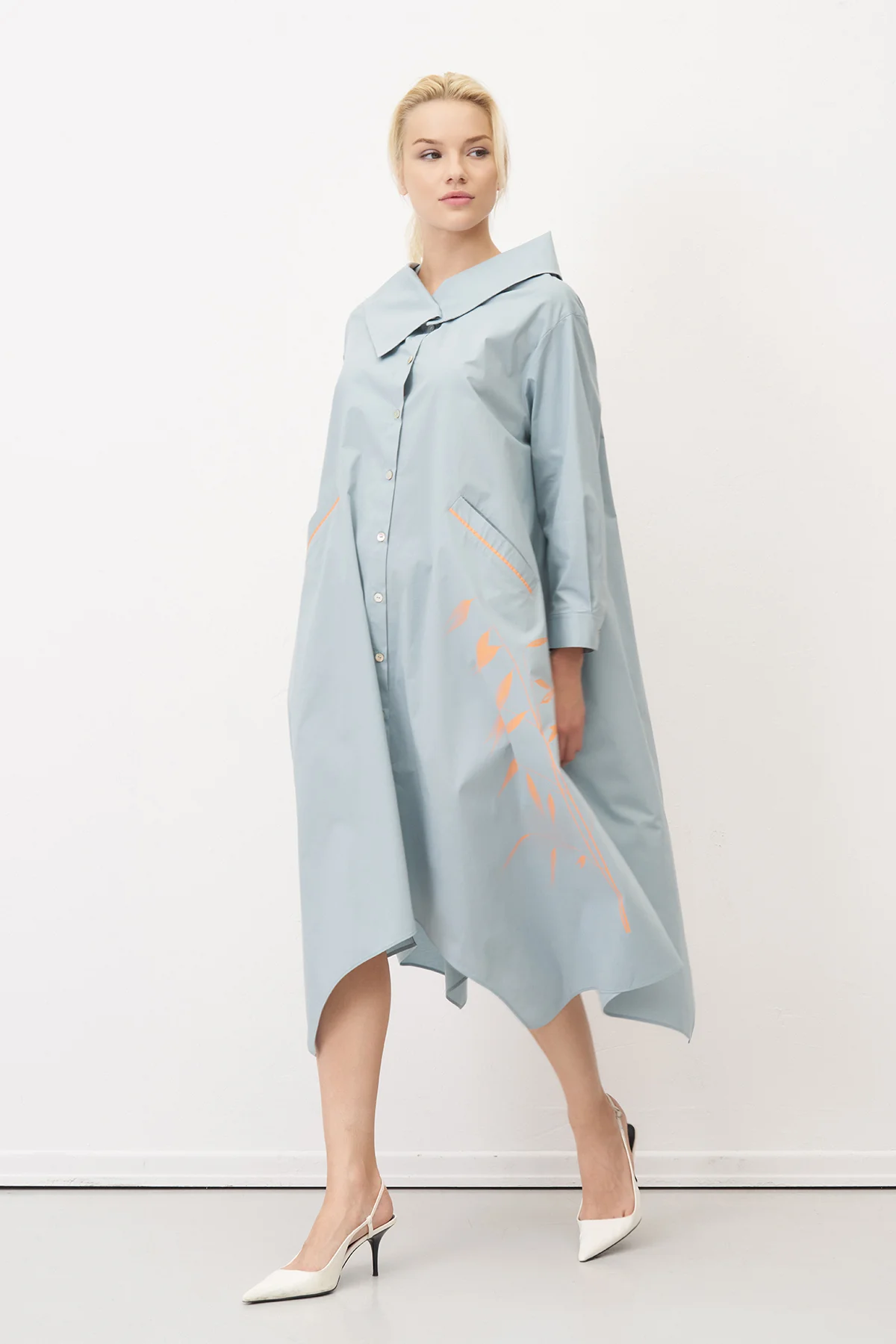 Bize Shawl Collar Dress In Duck Egg Blue With Orange Barley - Image 3